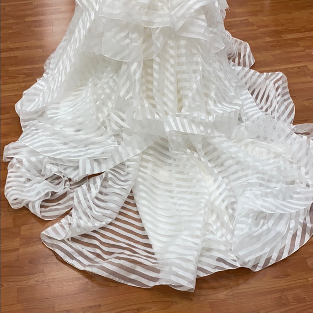 Ivory striped wedding gown - Picture 6 of 8